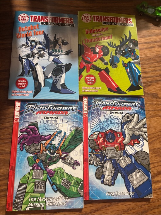 Other - Kids Manga Book Set and chapter books - Transformers
